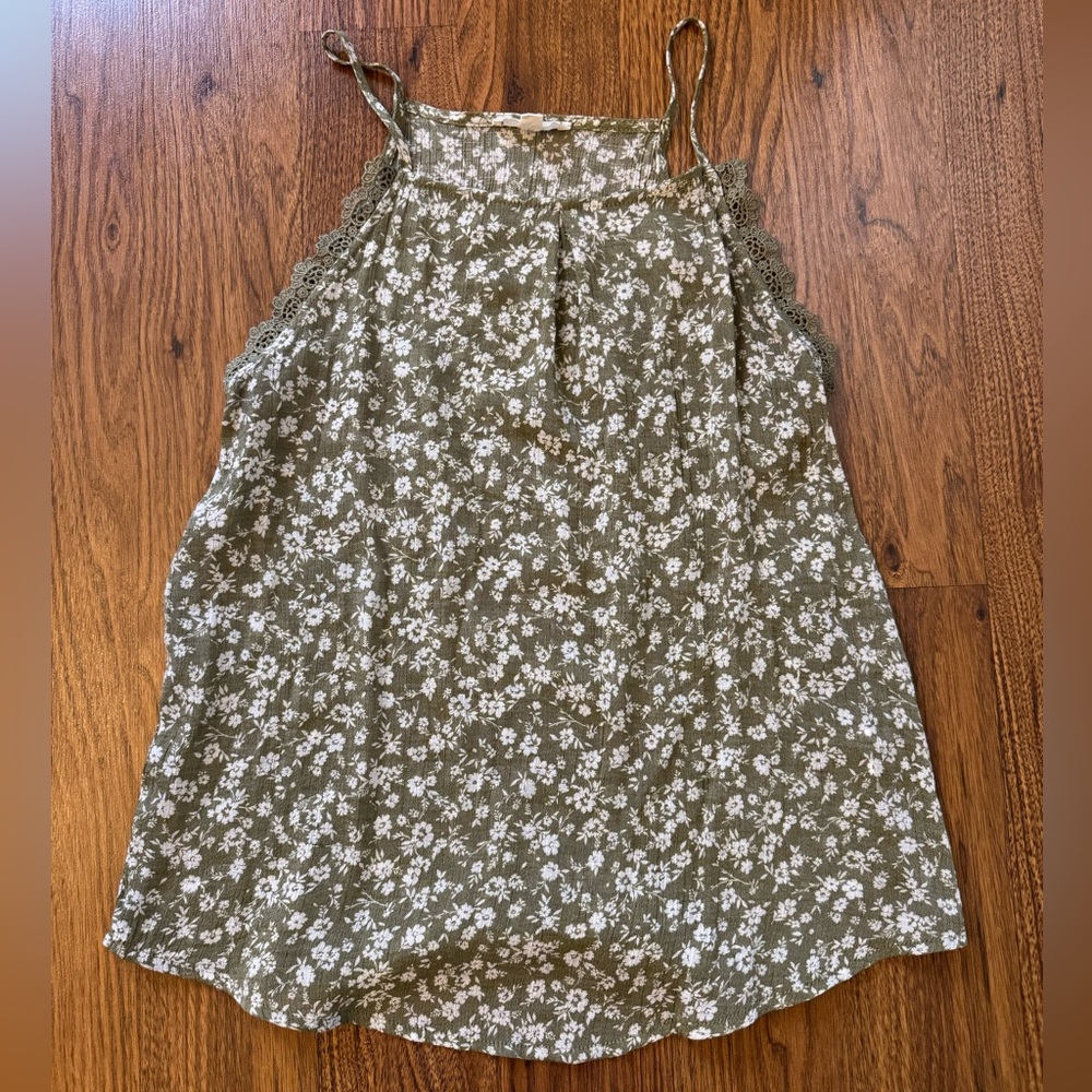 Mine Olive Floral Camisole with Lace Trim
